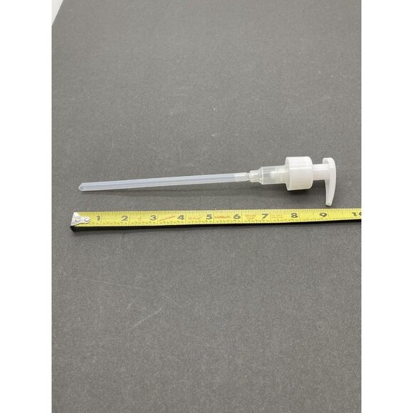 Replacement Pump Dispenser Lot Of 9 for 32 oz Bottle Shampoo Lotion Shower Gel‎ - Picture 3 of 6